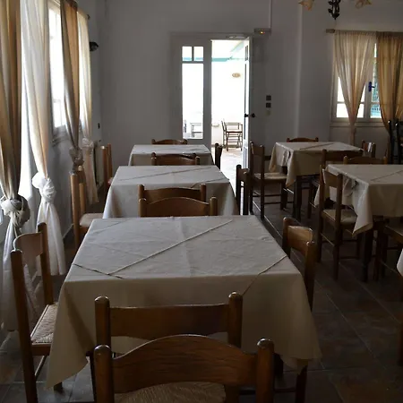 Hotel Ostria & Gavrio